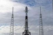 SpaceX scrubs static fire test of Falcon 9 due to issue