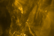 Magnetic avalanches power solar flares, finds Solar Orbiter