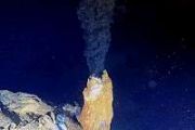 Hydrothermal vents may have triggered early molecular chemistry on ancient Earth Hydrothermal vents may have triggered early molecular chemistry on ancient Earth