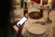 Psychology says people who keep their phone face-down on every table aren’t hiding something, they learned that being interruptible meant their time belonged to whoever called first